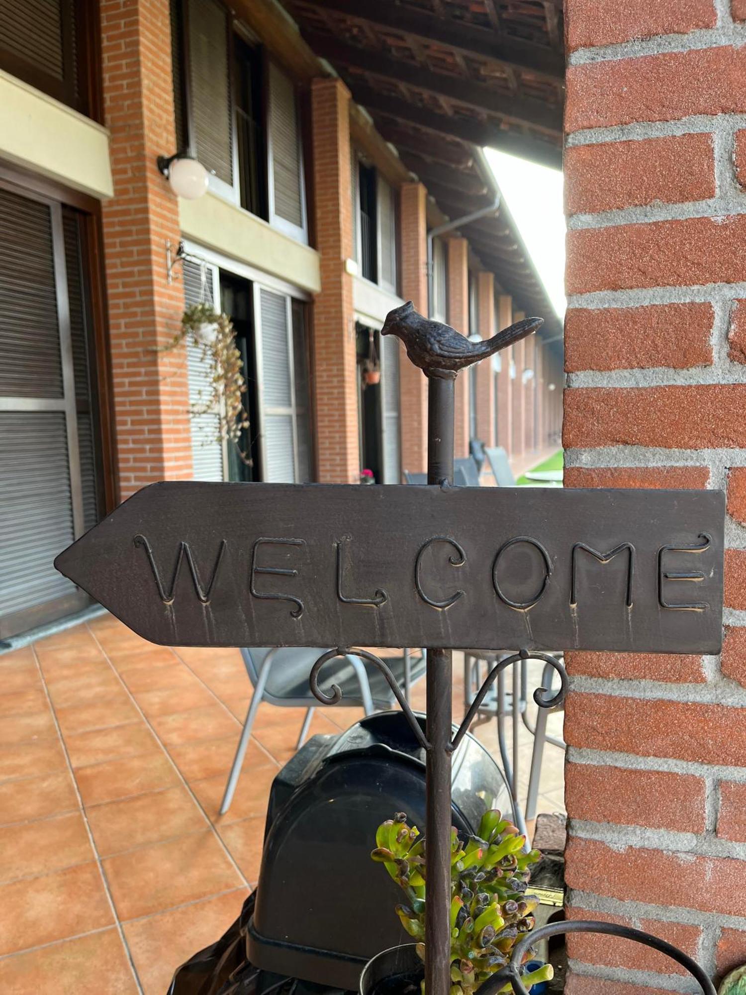 Motel Cosmera Savigliano Exterior foto