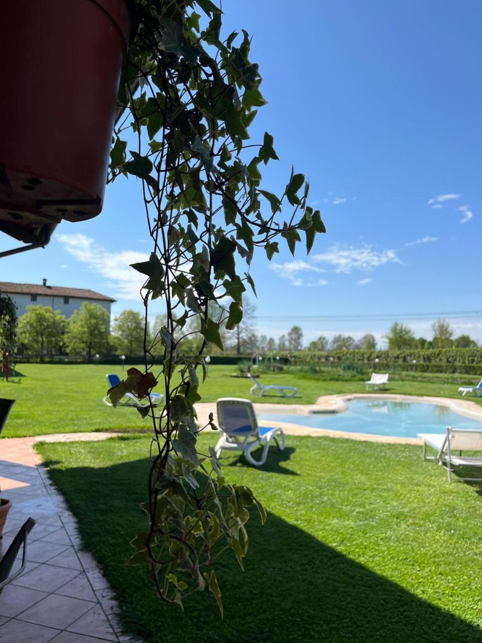 Motel Cosmera Savigliano Exterior foto